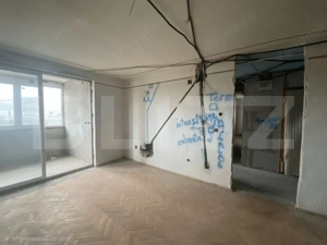 Apartament de vânzare - Semifinisat - Zona Centrală - imagine 6