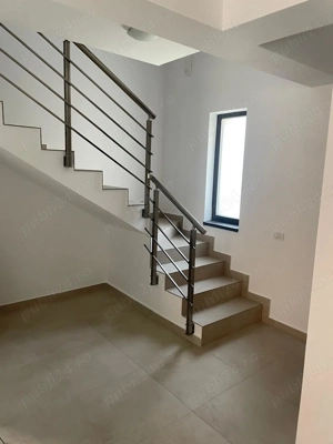 Vilă înșiruita de inchiriat  - imagine 7