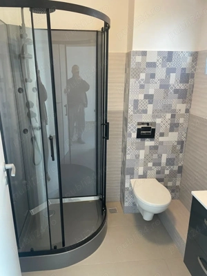 Vilă înșiruita de inchiriat  - imagine 2