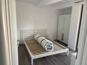 Vilă înșiruita de inchiriat  - imagine 9