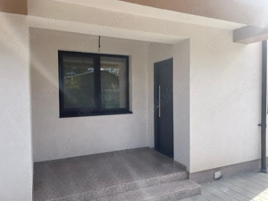 Vilă înșiruita de inchiriat  - imagine 8