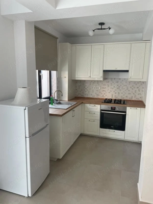 Vilă înșiruita de inchiriat  - imagine 4