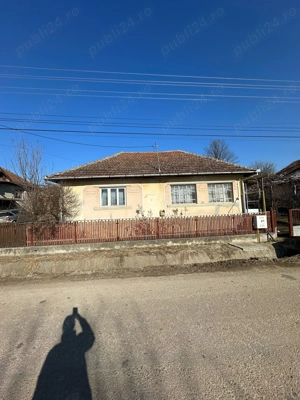 Casă de vânzare în Biușa - imagine 3