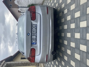 Vând Bmw seria 3 Model Luxury 2012 - imagine 8