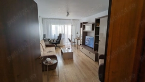 PROPRIETAR inchiriez apartament zona Unirii