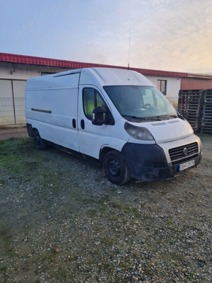 Lichidez parc auto compus din 5 masini