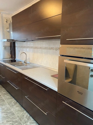 Apartament 3 camere   zonă centrală, renovat recent, complet mobilat - imagine 5