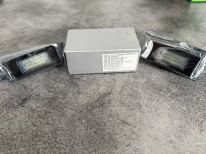 Set 2 lampi led CanBus iluminare nr inmatriculare BMW