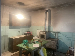 Casa 3 camere, anexe, Ilidia jud. Caras Severin - imagine 5