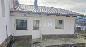 Casa cu 3 corpuri | curte | potential real | Muncitoresc   Resita - imagine 2