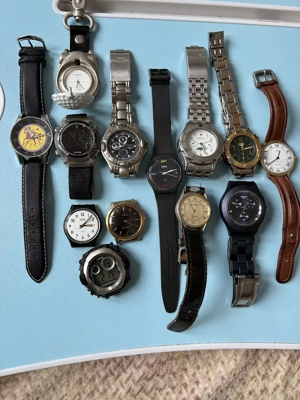 Ceasuri De Mana Dama ,Barbati Diferite Modele Unele Vintage