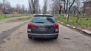 Opel Astra J Sport Tourer - imagine 3
