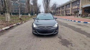 Opel Astra J Sport Tourer - imagine 2