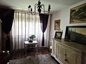 PROPRIETAR, 3 camere , confort 1, decomandat, central, parter inalt