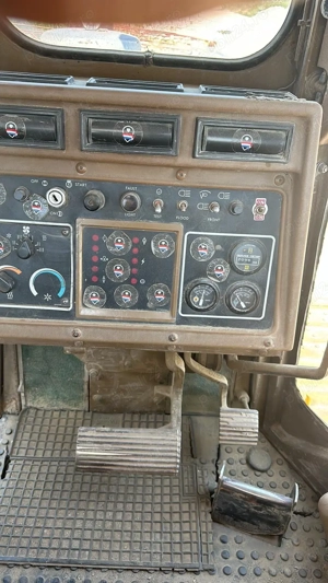 Caterpilar d4h - imagine 2