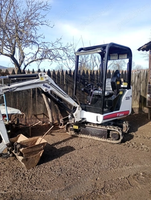 Miniexcavator Bobcat 320