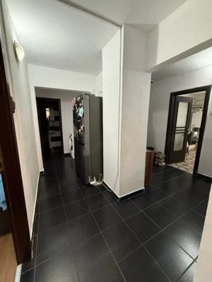 Apartament 4 camere, decomandat, 77 mp utili + 2 balcoane - Soarelui - imagine 6