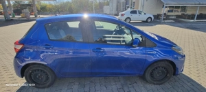 Vand Toyota Yaris Hybrid, Dotare Luna, 58,000 km. - imagine 4