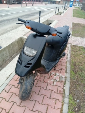 Vând scuter Piaggio perfect funcțional  - imagine 3