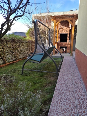 Vând apartament cu 3 camere și curte proprie Baia Mare - imagine 5