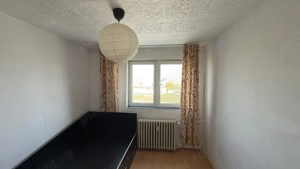 Vand Apartament 3 camere direct proprietar - imagine 3