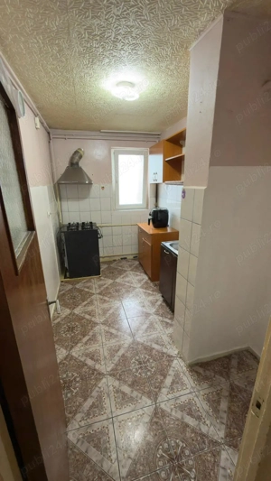 Vand Apartament 3 camere direct proprietar - imagine 8