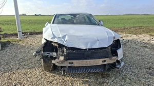 Audi a4 b9 2.0 TDI 190cp quattro - imagine 5