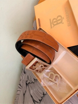 Curea Burberry - imagine 2