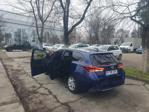 Toyota auris hybrid 2016 - imagine 3