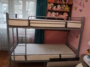 Vând pat supraetajat 