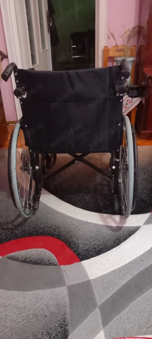 Scaun cu rotile adult