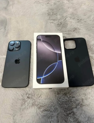 Vând iPhone 16 pro Max black nou