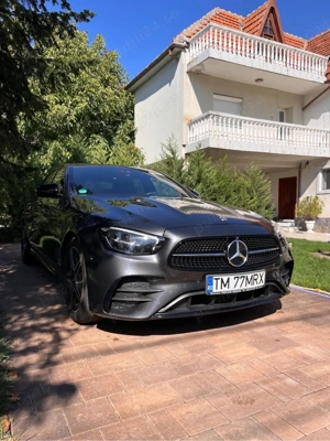 Vand Mercedes Benz E300 AMG LINE 2023 Night Package - imagine 4