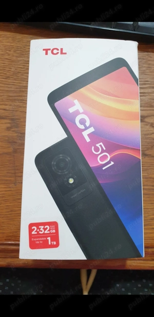 Vand telefon TCL 501