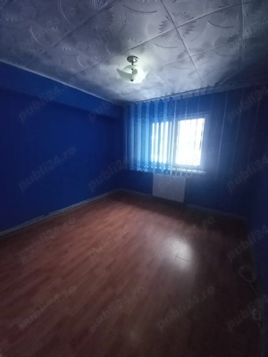 Apartament 3 camere Vulcan   etaj 1, zonă excelentă, aproape de Straja
