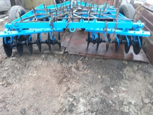 Vând disc agricol cu 6 talere și doua grape - imagine 4