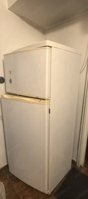 Frigider mare cu congelator 590 RON