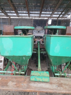 Culegător de porumb Semănătoare de cartofi  - imagine 4