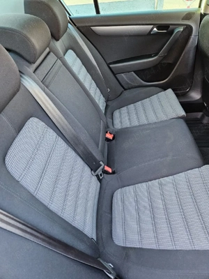 Volkswagen Passat 2.0 TDI DSG 2013 - imagine 9