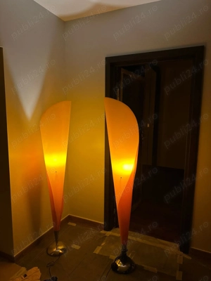 Lampadar PVC podea cu talpă inox, 1,6m înălțime - 2 bucăți ( 300 lei bucata)