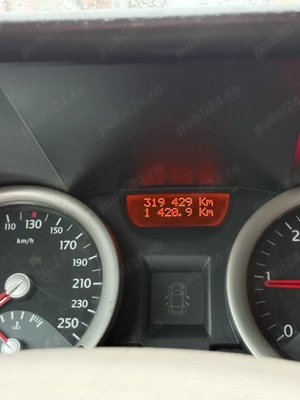 Vând Renault Megane 2 Break - imagine 2