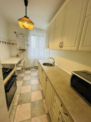 Inchiriez apartament 3 camere ultracentral Turda - imagine 4