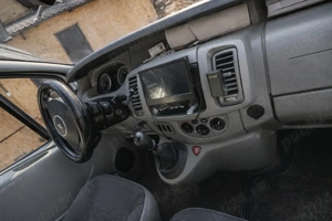 Renault Traffic 8+1 long 2.0dci - imagine 3