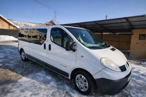 Renault Traffic 8+1 long 2.0dci - imagine 2