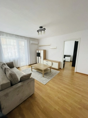 Inchiriez apartament 3 camere ultracentral Turda - imagine 2