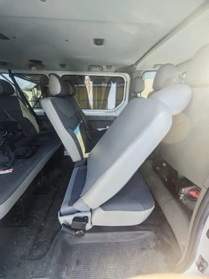 Renault Traffic 8+1 long 2.0dci - imagine 4