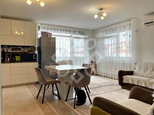 Apartament cu 3 camere si parcare privata in Nufarul, Oradea