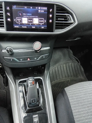 Vând Peugeot 308 an fabricatie2 km adus în țară în 2025.10 cu 96.000km.Inmatriculat CJ. - imagine 9