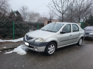 Vand Dacia Logan din 2004 - imagine 5