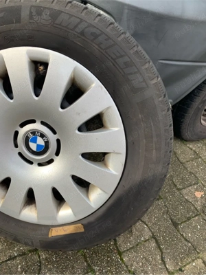 Set roți iarnă BMW Seria 1 – jante tablă 5x120 + Michelin 195/65 R15 - imagine 5
